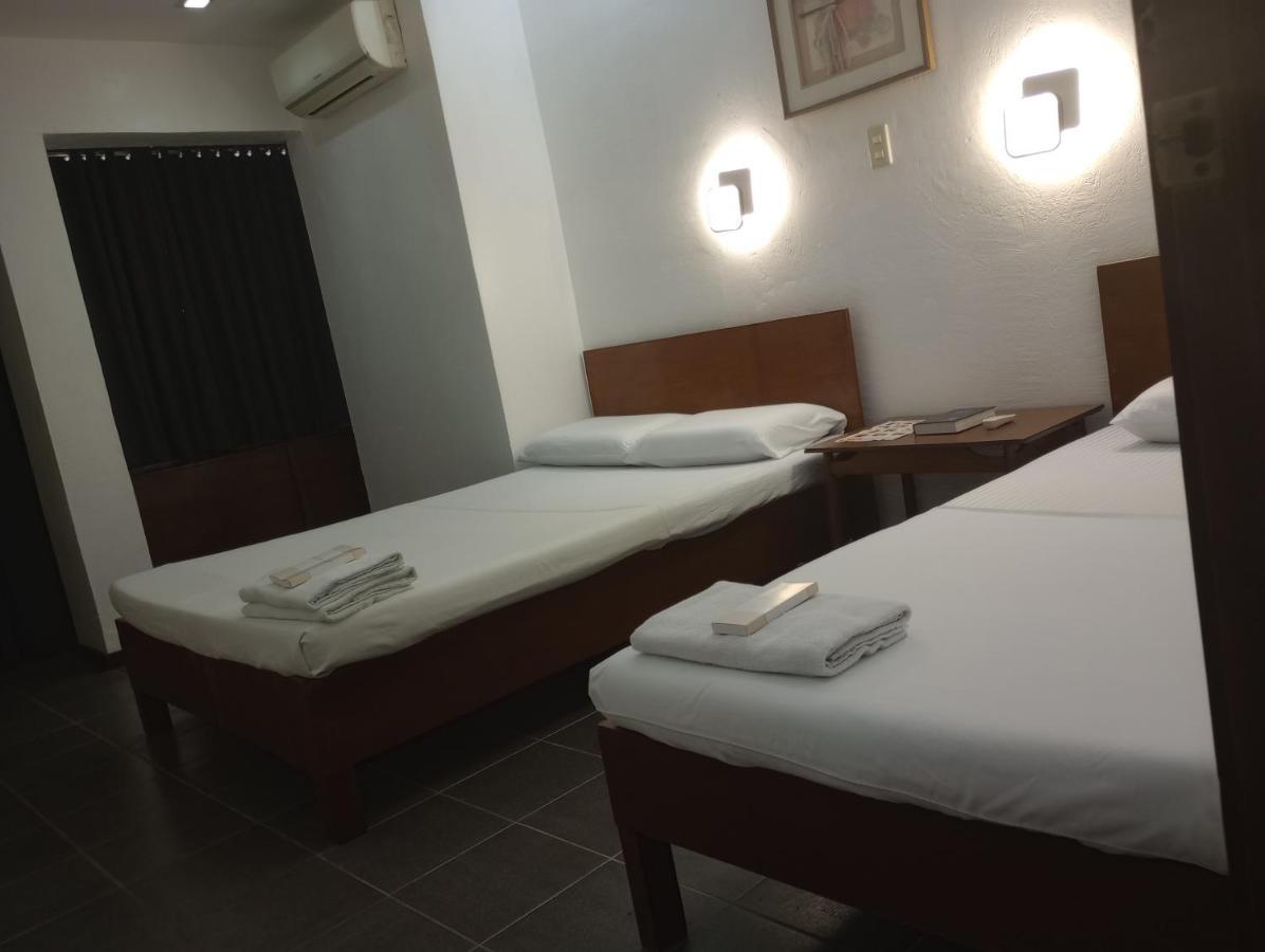 Citywalk Hotel Dumaguete City Bagian luar foto