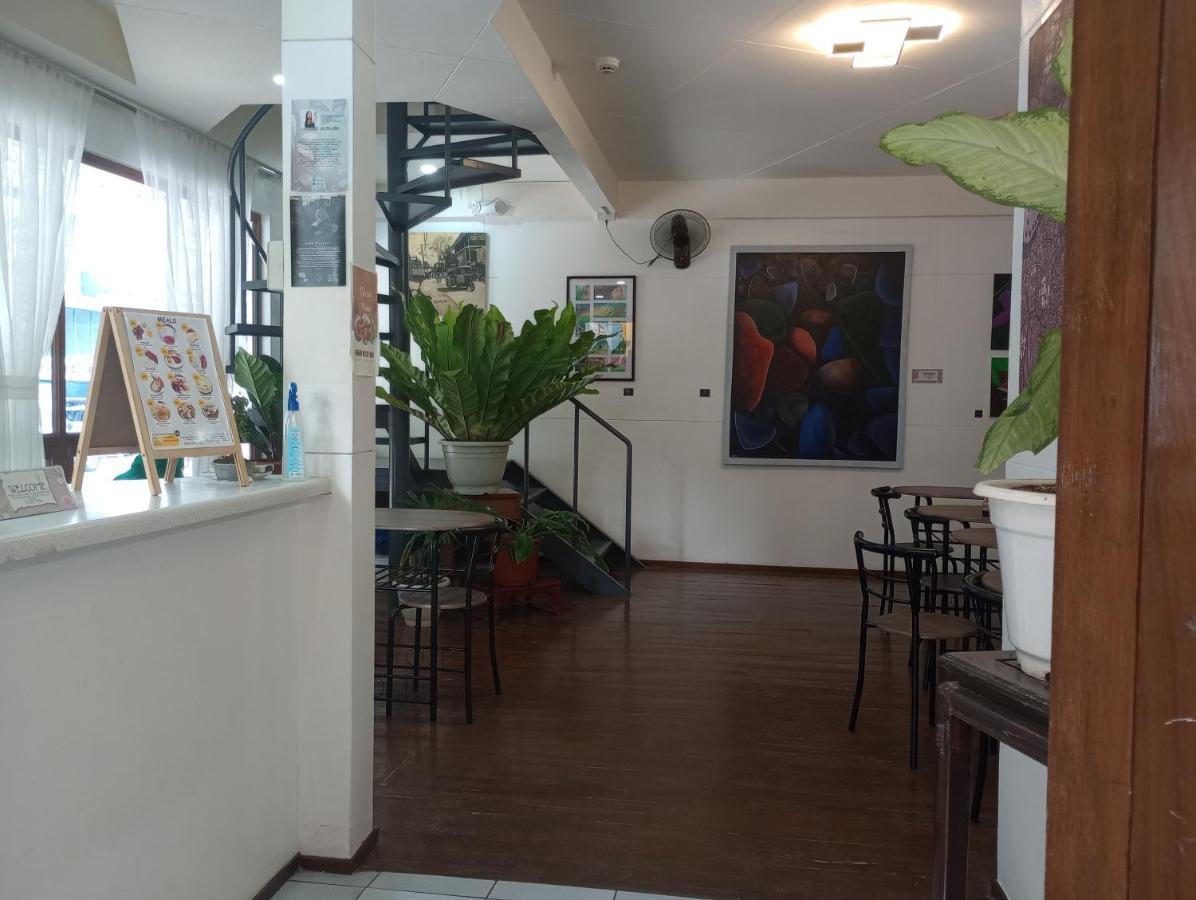Citywalk Hotel Dumaguete City Bagian luar foto